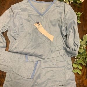 Patagonia thermal base layer top and matching bottoms! Capilene